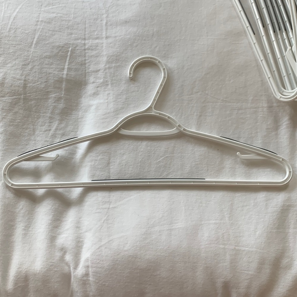 26 white hangers